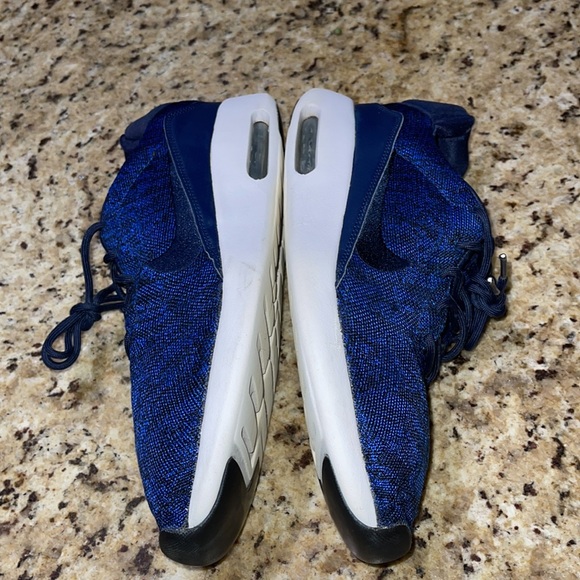 Nike Air Max Modern Flyknit Photo - Picture 4 of 8